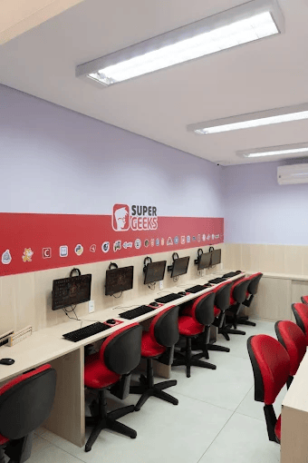 SuperGeeks Resende — foto 6